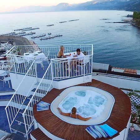 Bue Marino Hotel & Roof Lounge Cala Gonone Bagian luar foto