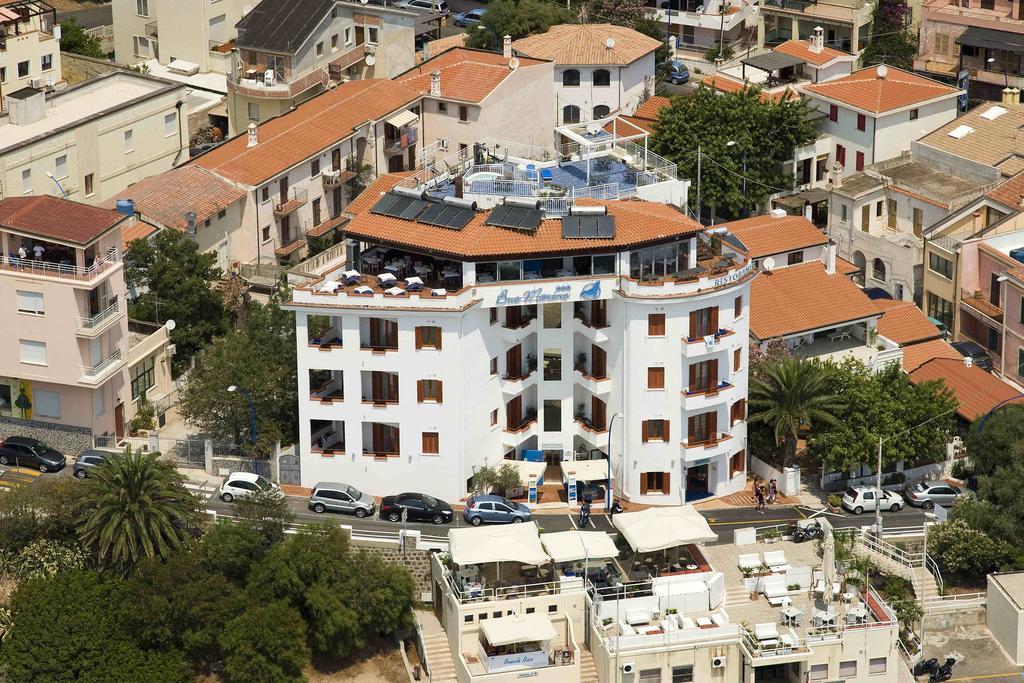 Bue Marino Hotel & Roof Lounge Cala Gonone Bagian luar foto