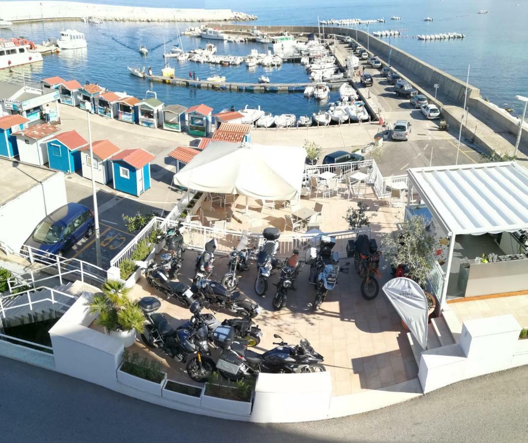 Bue Marino Hotel & Roof Lounge Cala Gonone Bagian luar foto